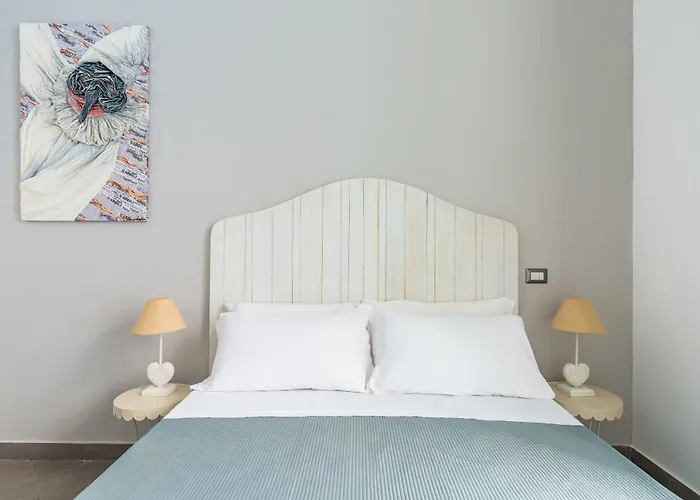 Duplex Indipendente Vicino Al Lungomare Caracciolo
