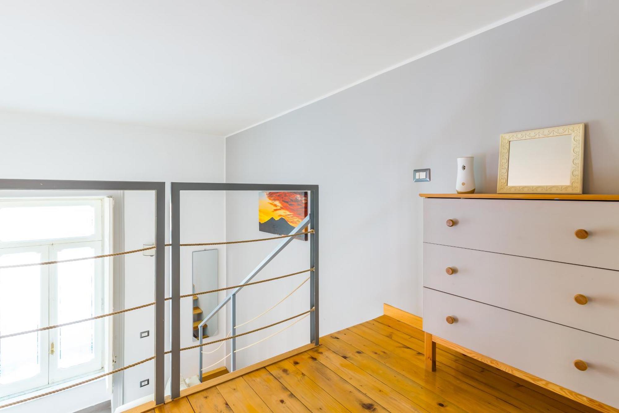 Apartment Duplex Indipendente Vicino Al Lungomare Caracciolo *