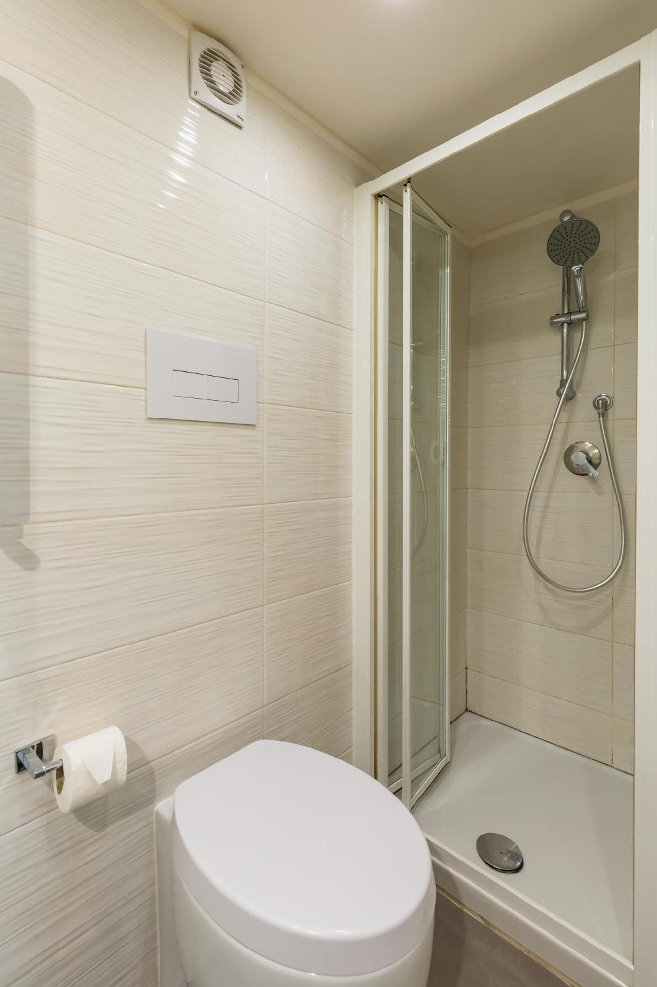 Duplex Indipendente Vicino Al Lungomare Caracciolo *