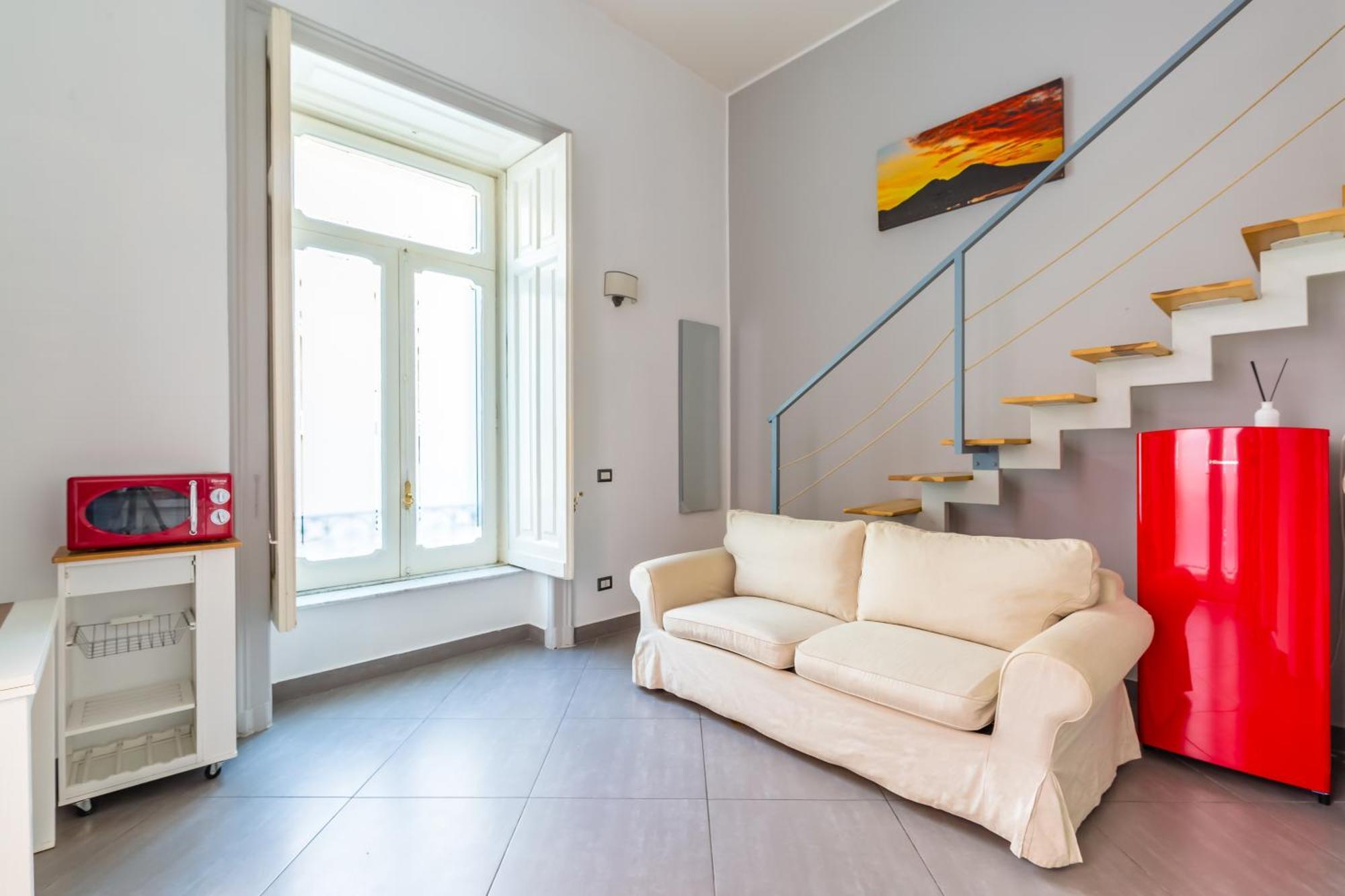 Duplex Indipendente Vicino Al Lungomare Caracciolo Apartment *