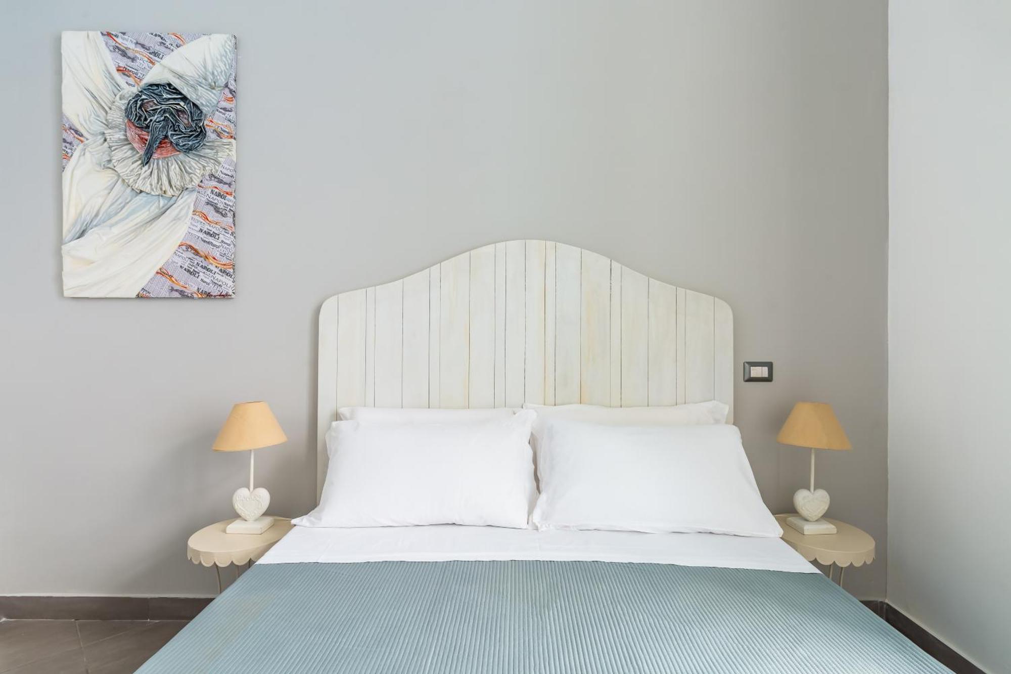 Apartment Duplex Indipendente Vicino Al Lungomare Caracciolo